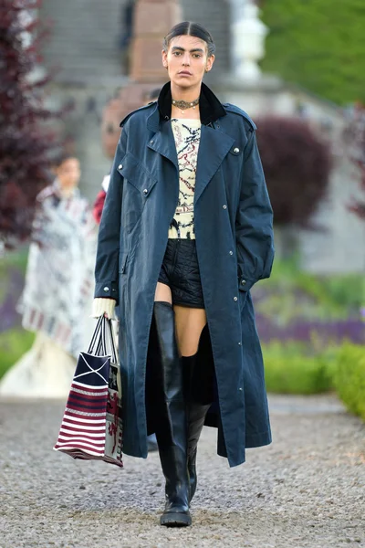 Look 45